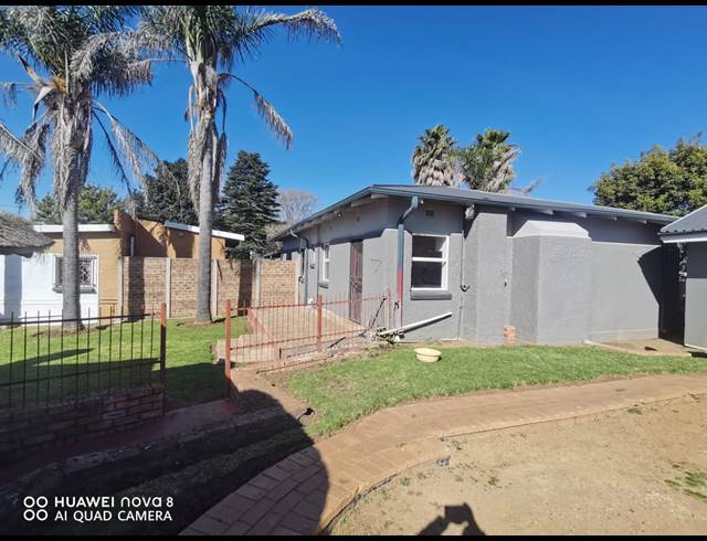 3 BEDROOM HOUSE FOR SALE IN DUNNOTTAR